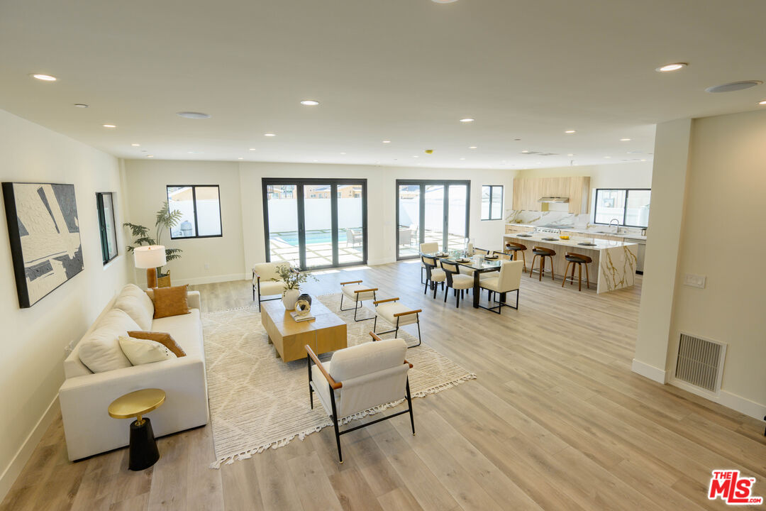 MLS #25588281 image #3