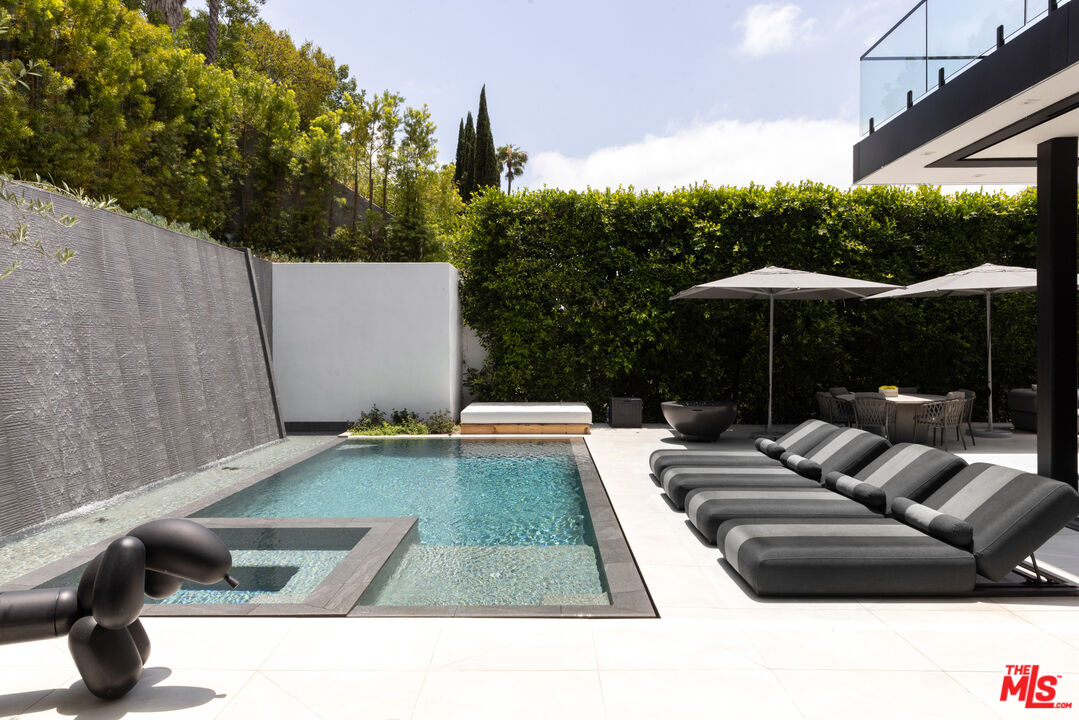 MLS #25588381 image #11