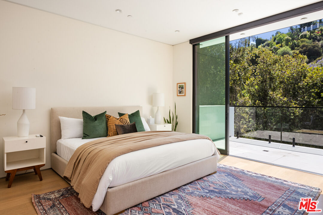 MLS #25588381 image #21