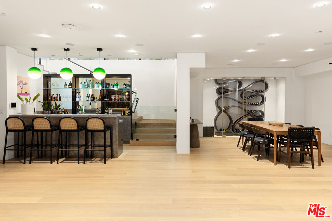 MLS #25588381 image #25