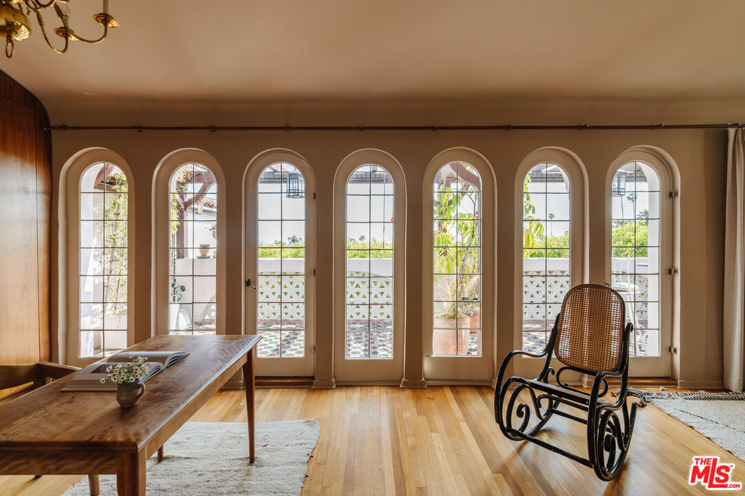 MLS #25588867 image #31