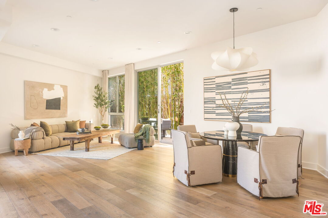 MLS #25589061 image #0