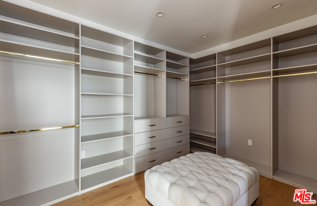 MLS #25589123 image #18