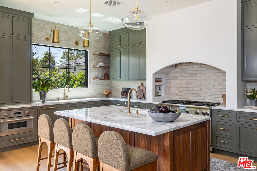 MLS #25589123 image #2