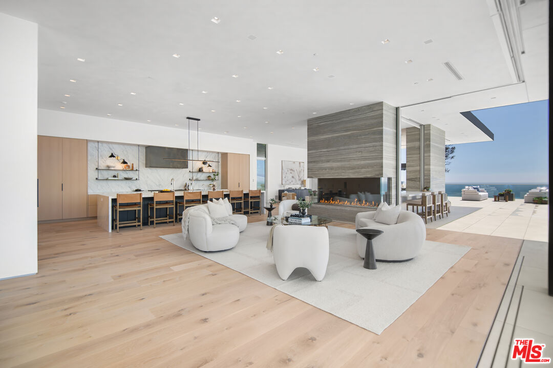 MLS #25589127 image #9