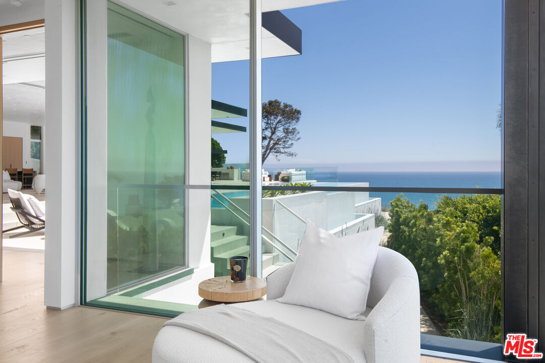 MLS #25589127 image #37