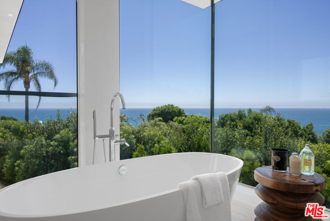 MLS #25589127 image #41