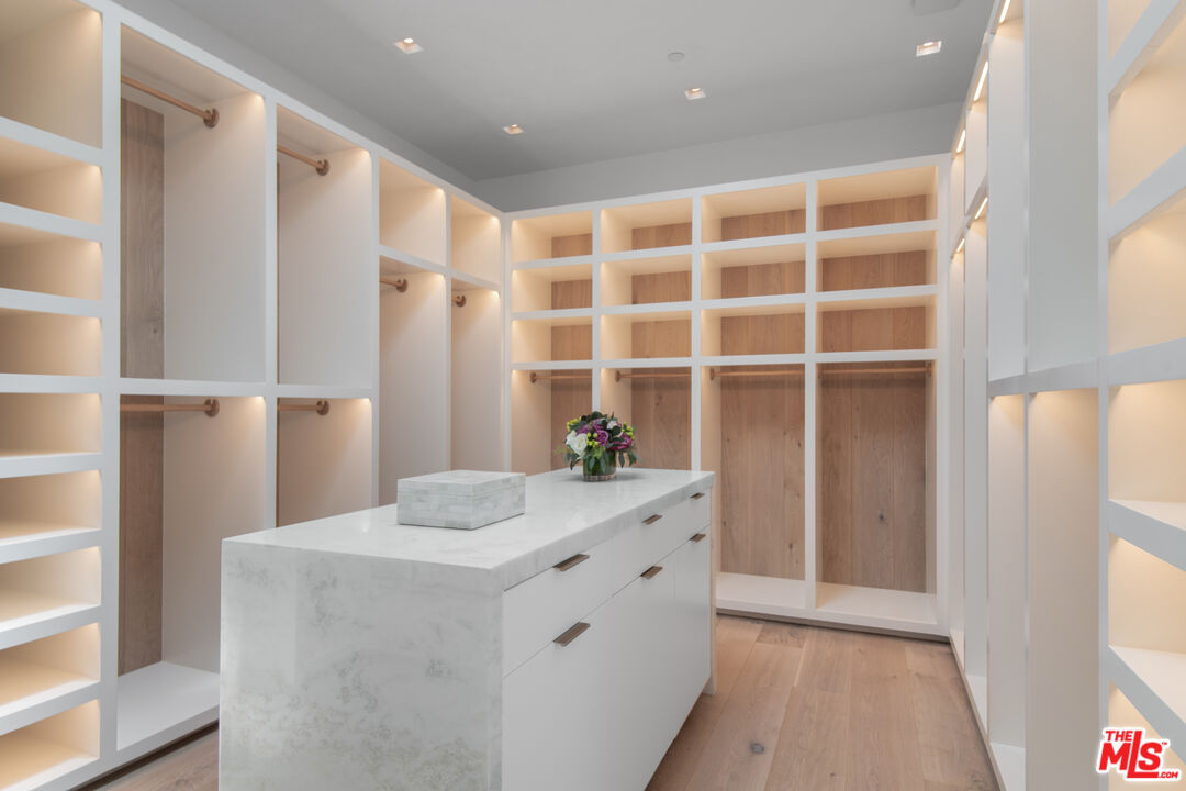 MLS #25589127 image #42