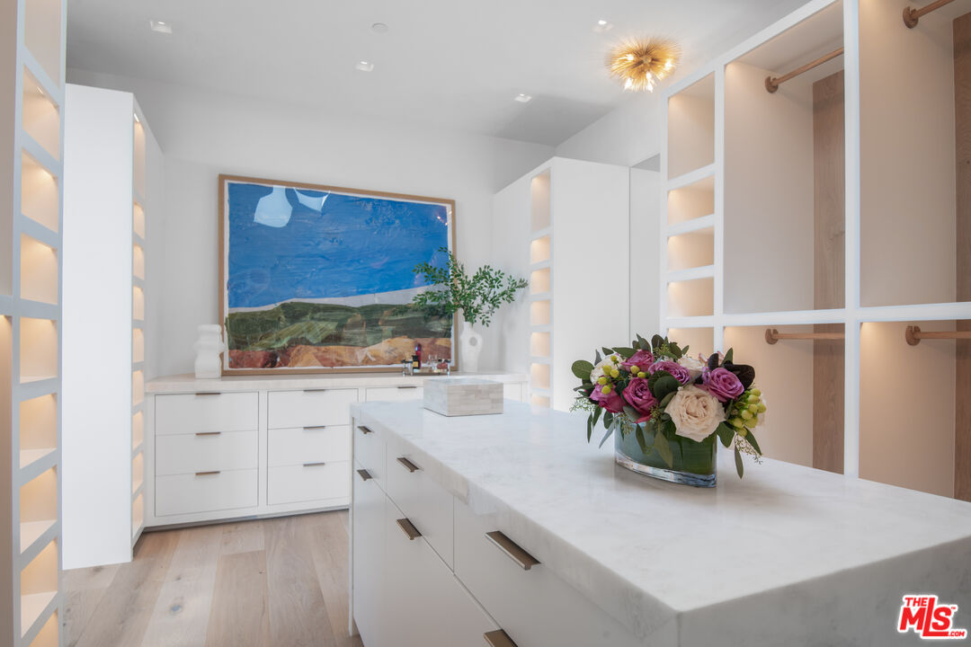 MLS #25589127 image #45