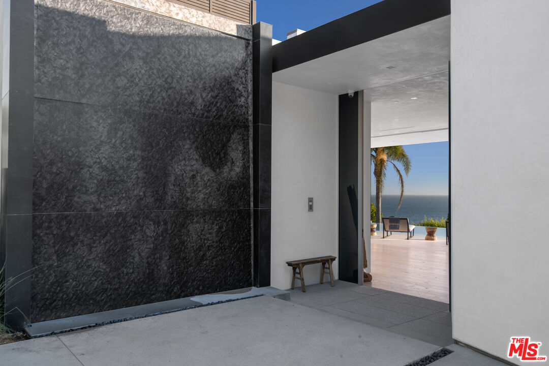 MLS #25589127 image #5