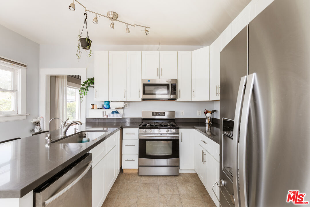 MLS #25589179 image #9