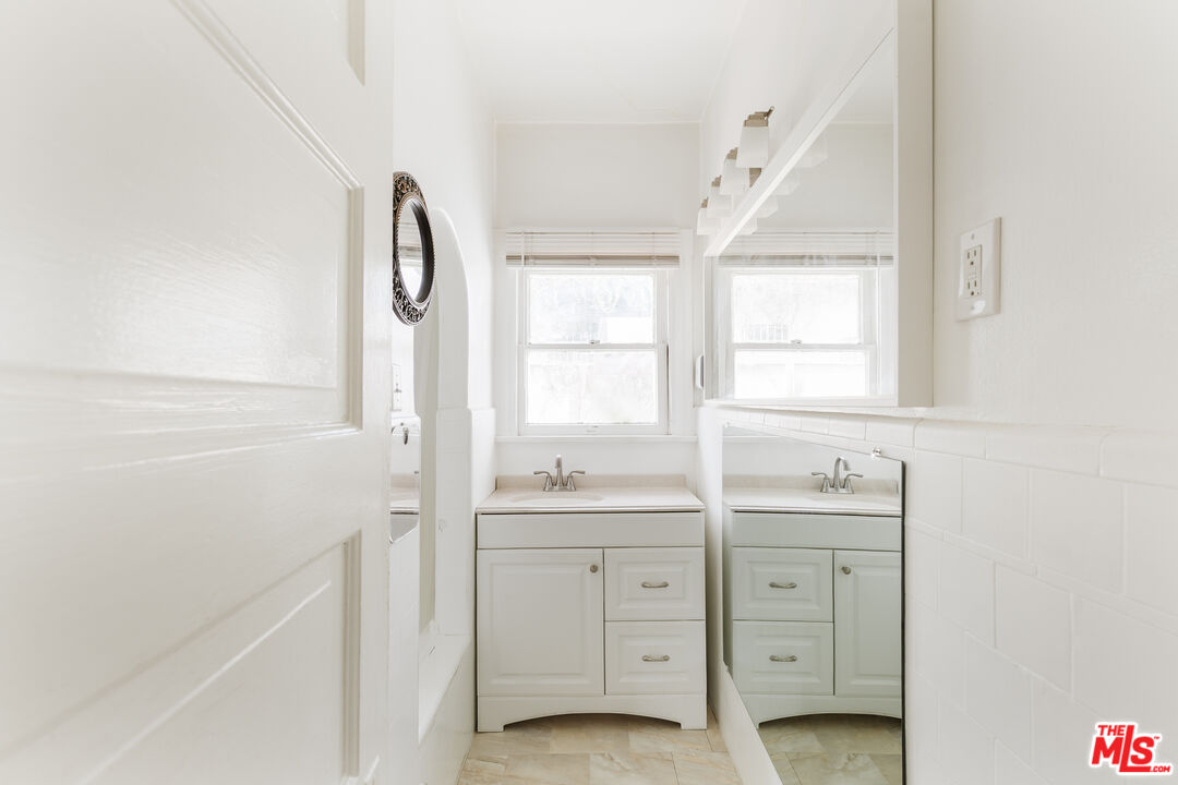 MLS #25589179 image #19