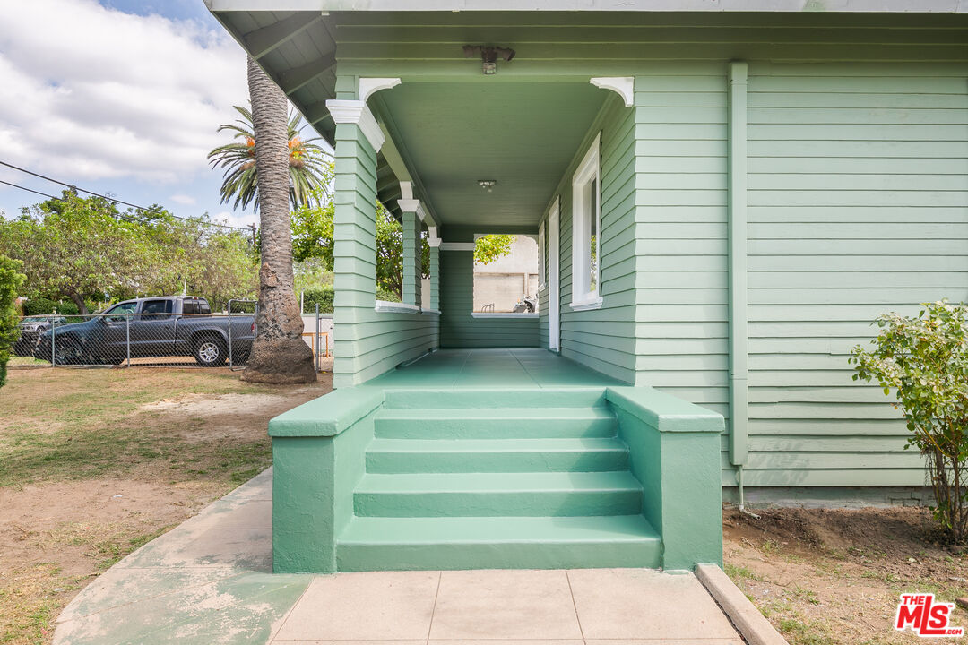 MLS #25589179 image #24