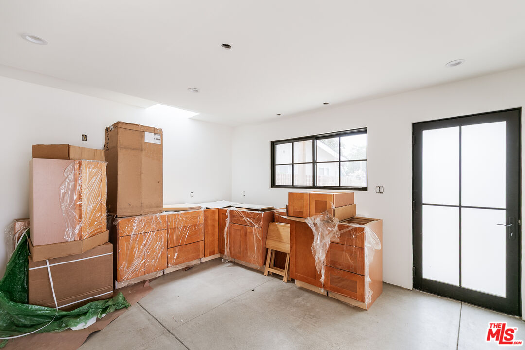 MLS #25589179 image #32