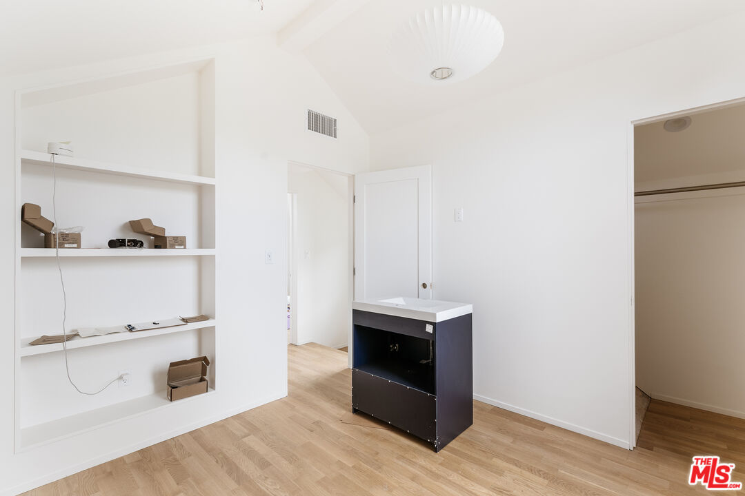 MLS #25589179 image #41