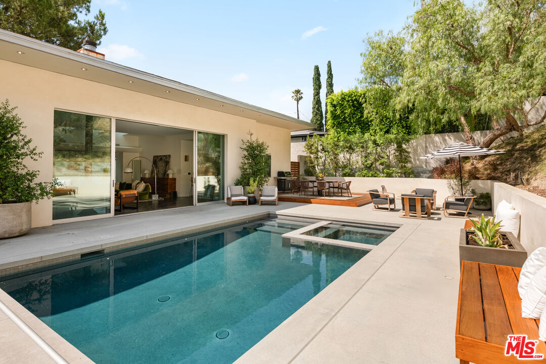 MLS #25589219 image #24