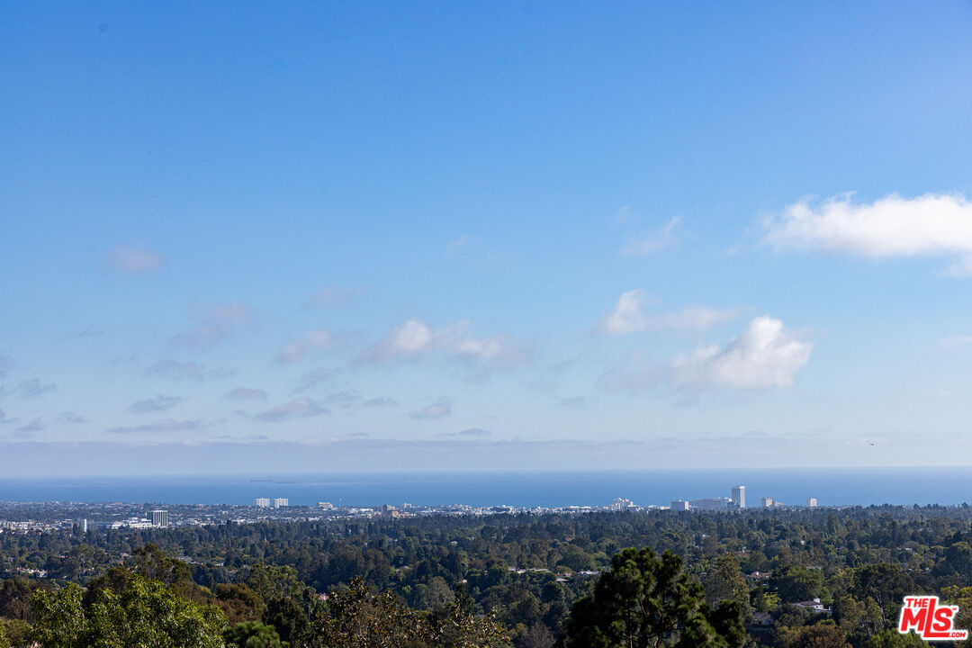 MLS #25589279 image #10