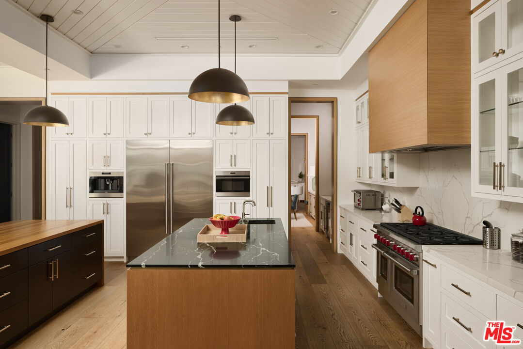 MLS #25589315 image #9