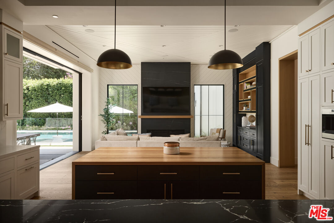 MLS #25589315 image #10