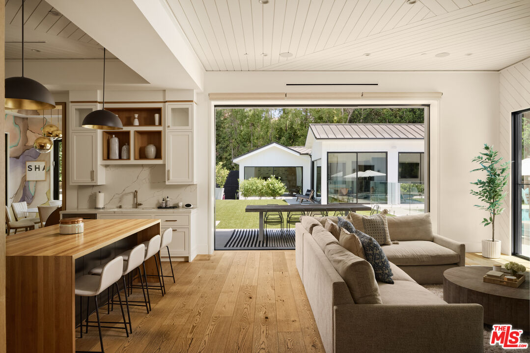 MLS #25589315 image #28