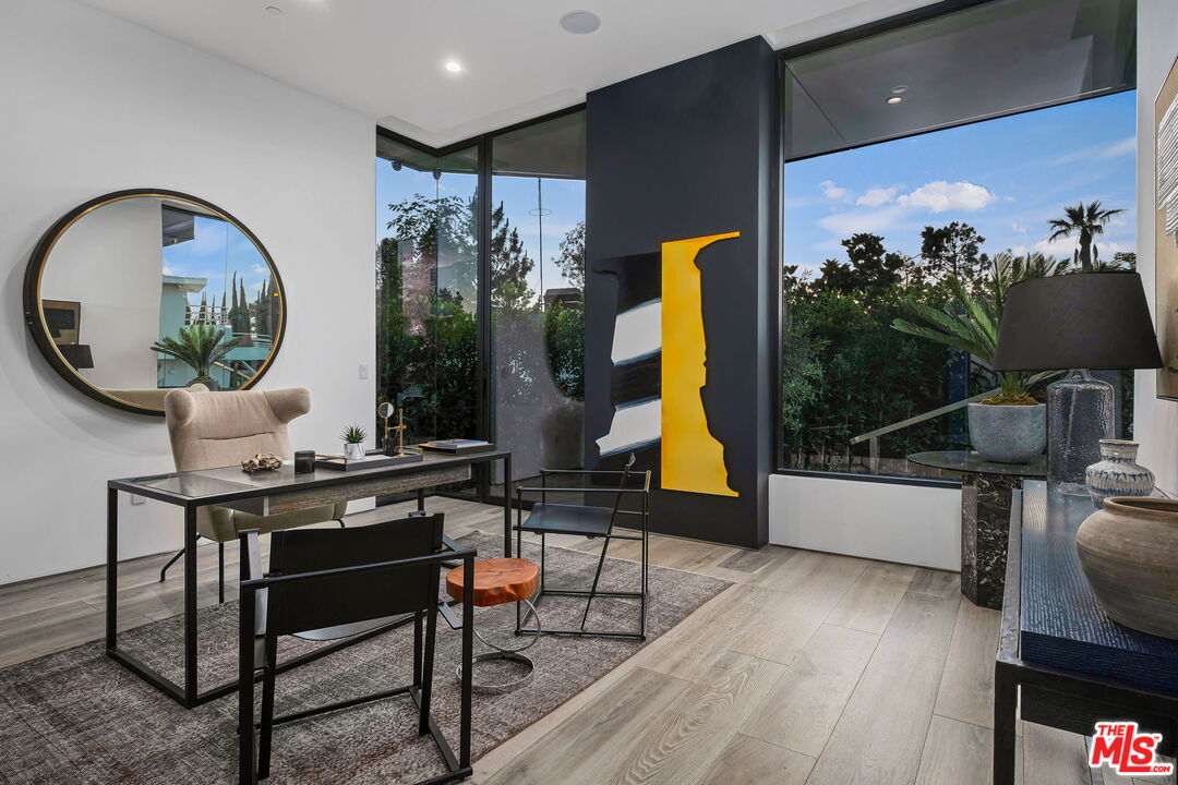 MLS #25589327 image #27