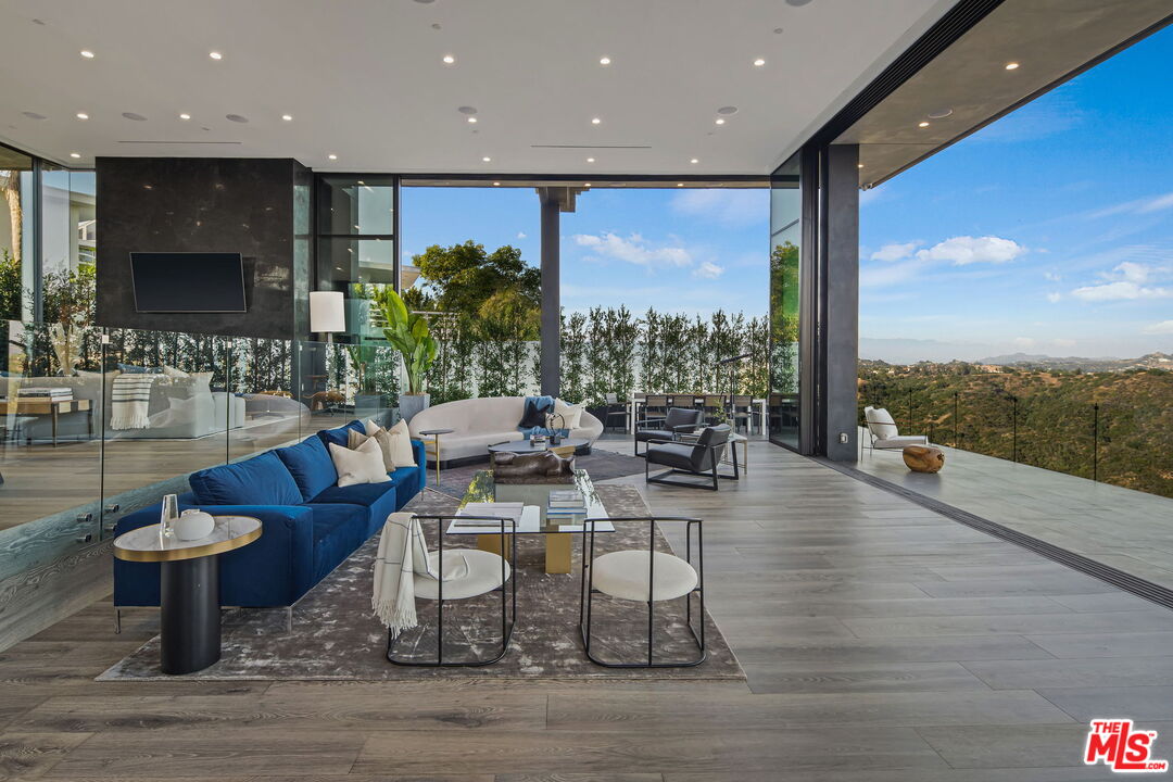 MLS #25589327 image #4