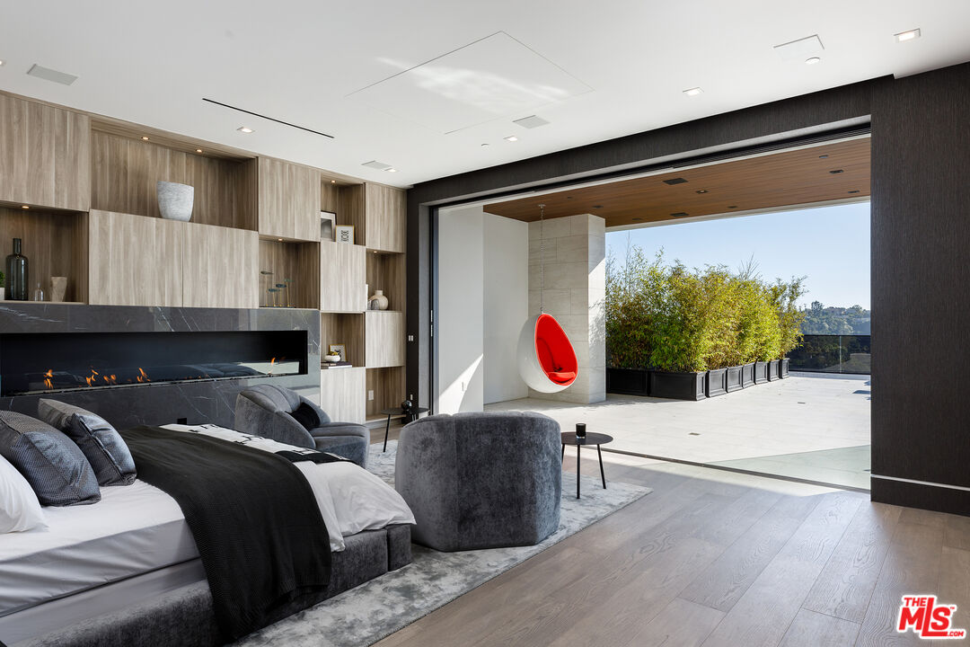 MLS #25589509 image #14