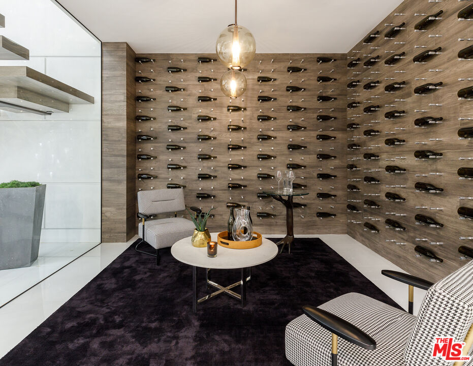 MLS #25589509 image #24