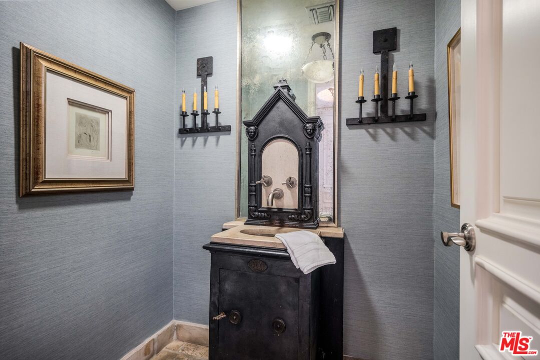 MLS #25589609 image #12