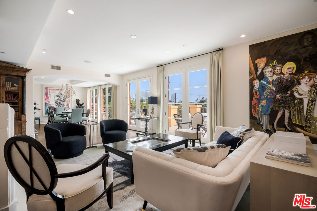 MLS #25589609 image #1