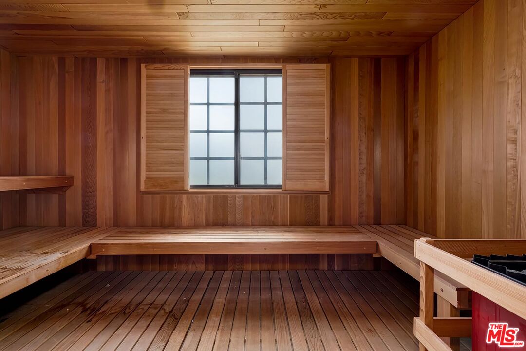 MLS #25589669 image #23