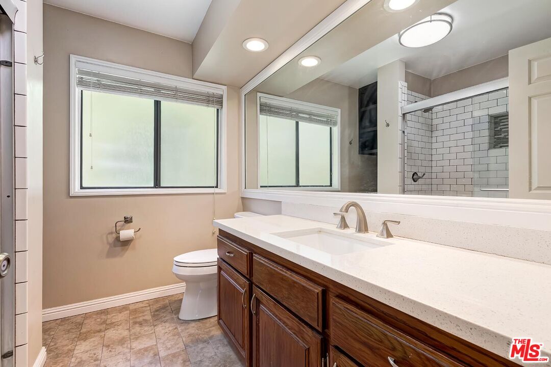 MLS #25589669 image #30