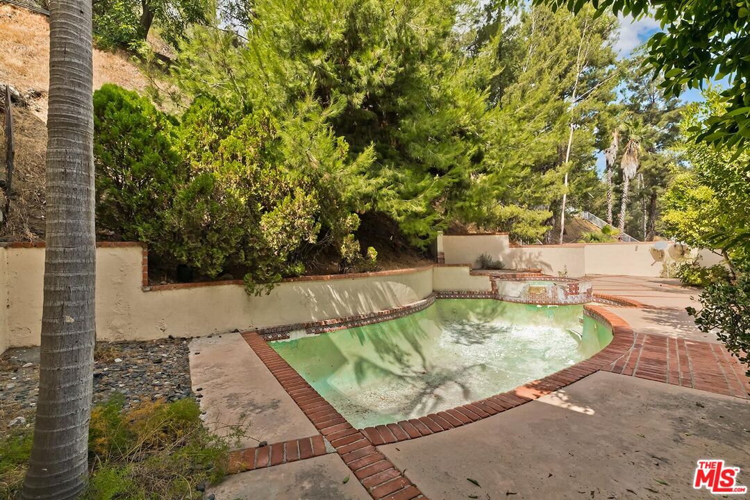 MLS #25589669 image #32