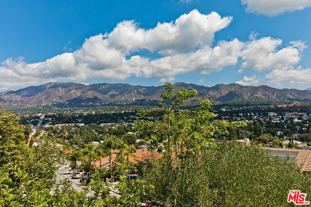 MLS #25589669 image #8