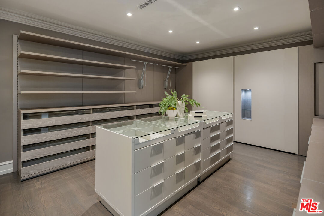 MLS #25589689 image #20