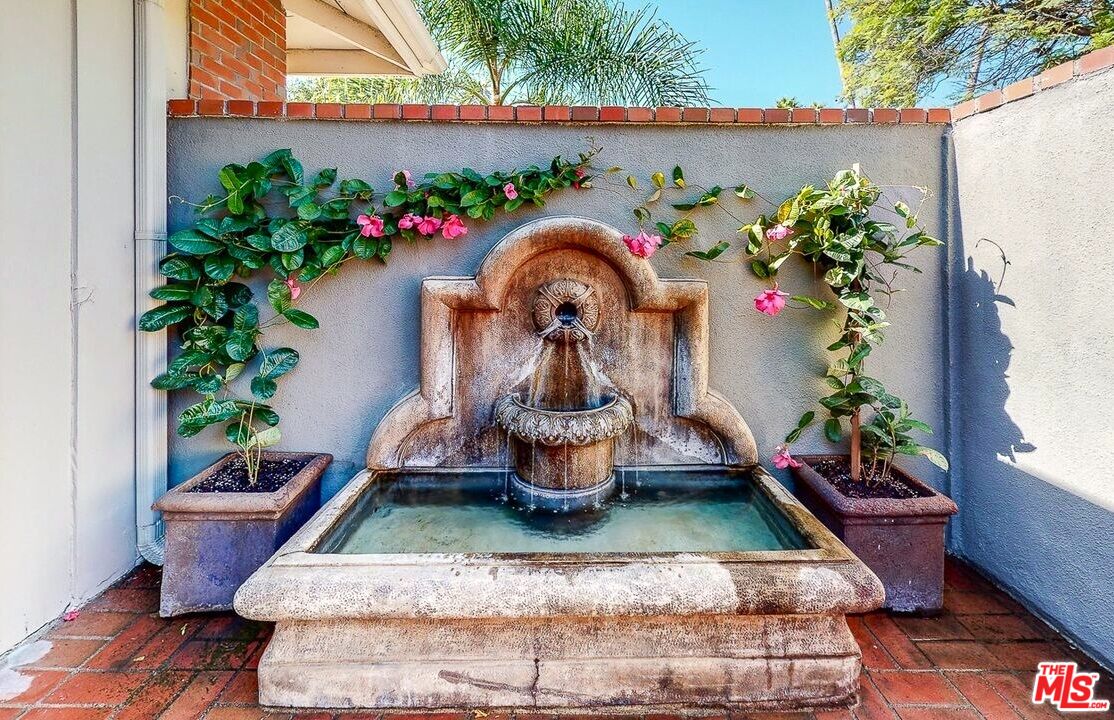 MLS #25589743 image #22