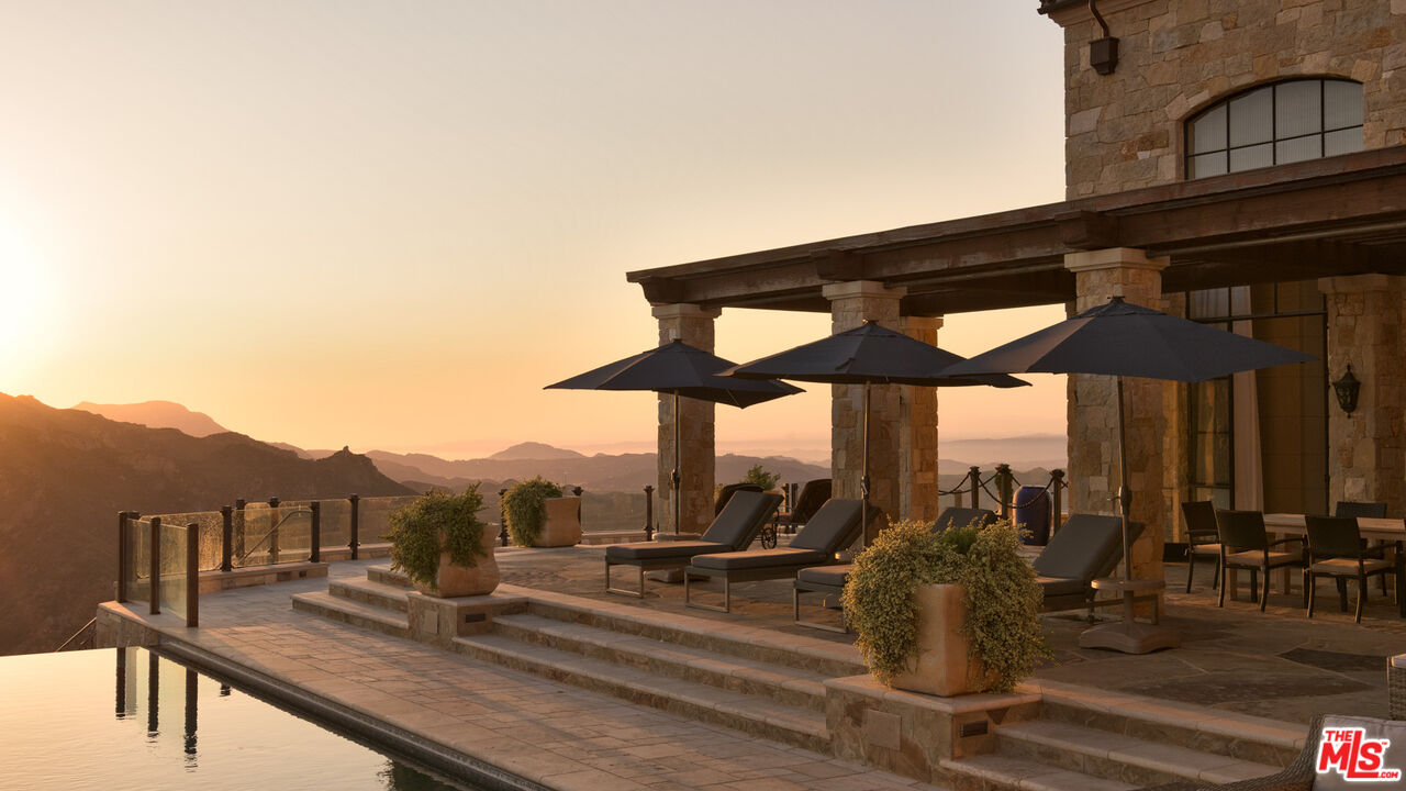 MLS #25589777 image #44