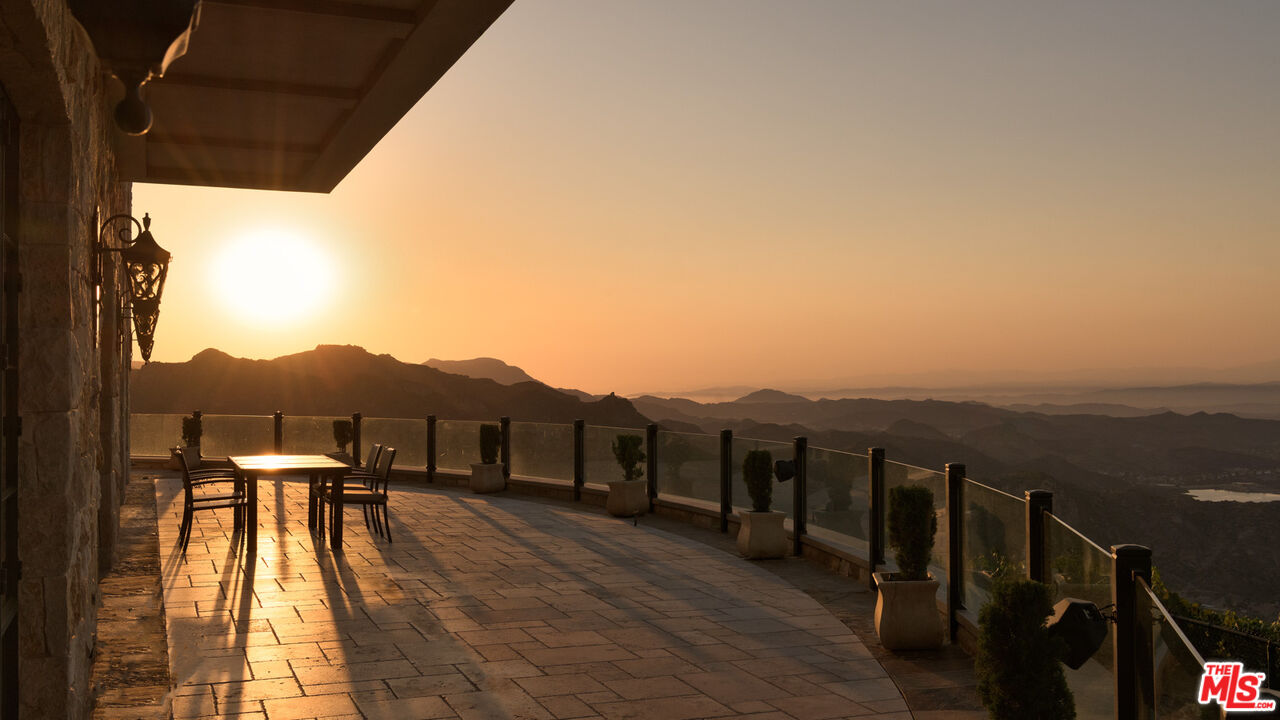 MLS #25589777 image #45