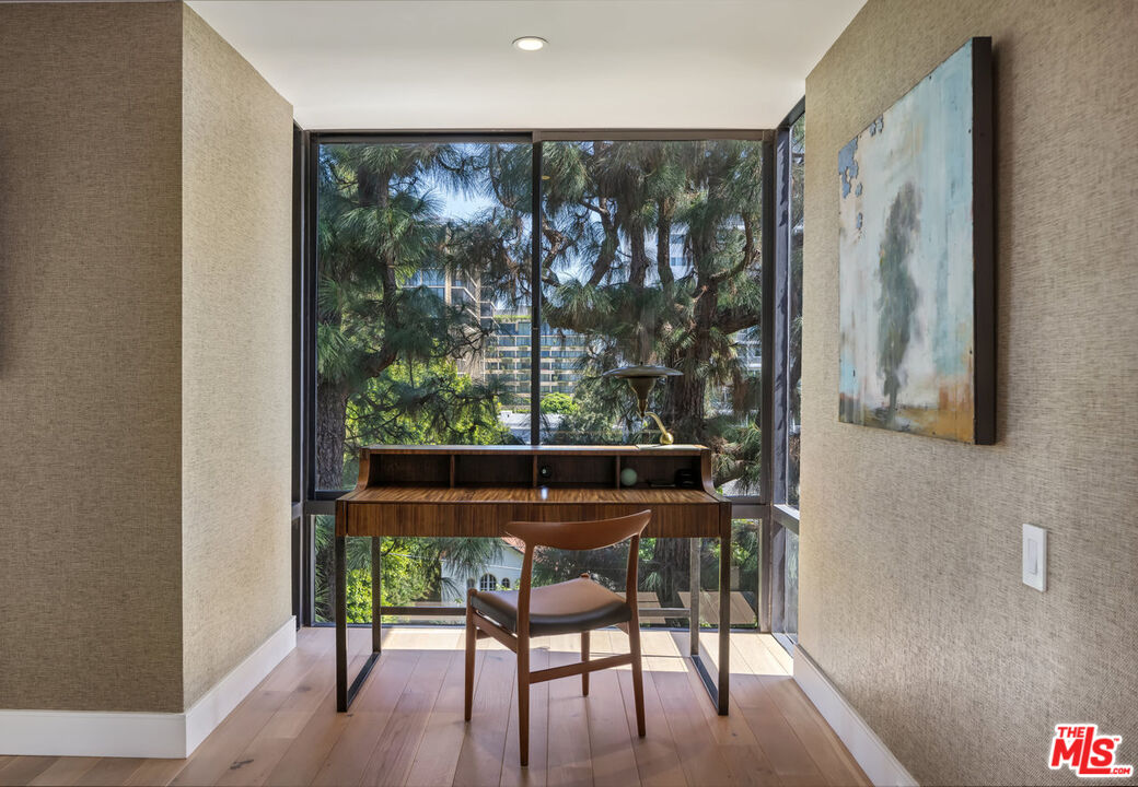 MLS #25589825 image #26