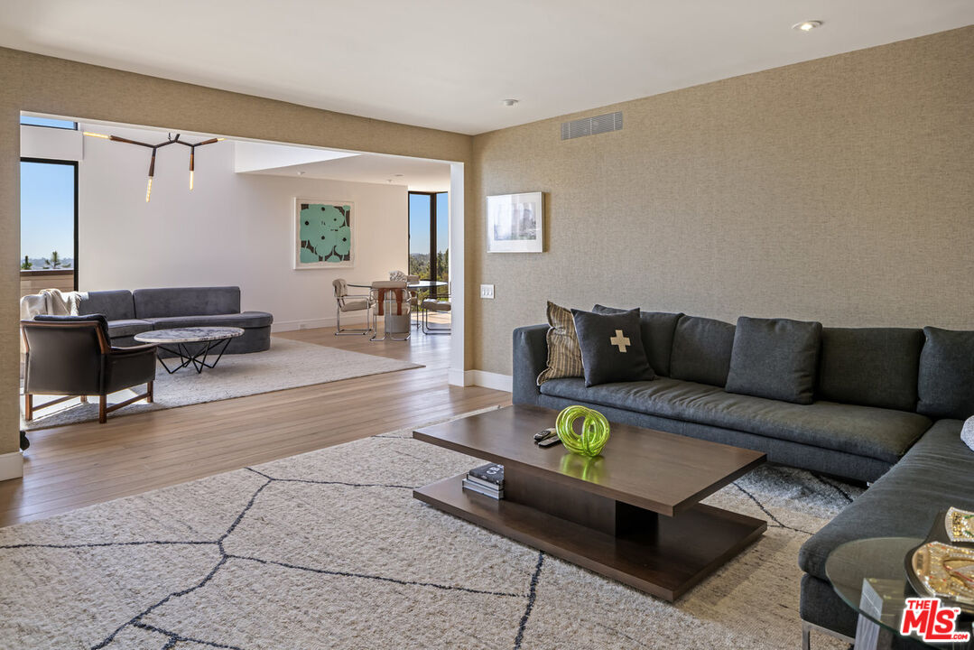 MLS #25589825 image #28