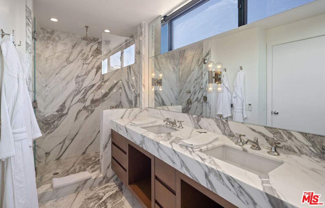 MLS #25589825 image #46