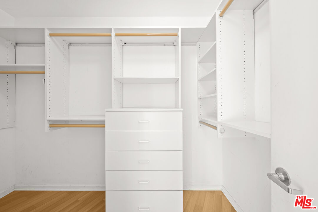 MLS #25589849 image #17