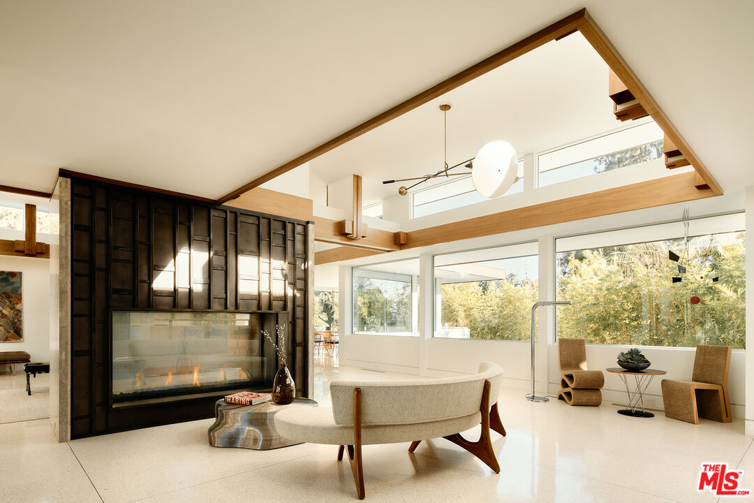 MLS #25589851 image #9