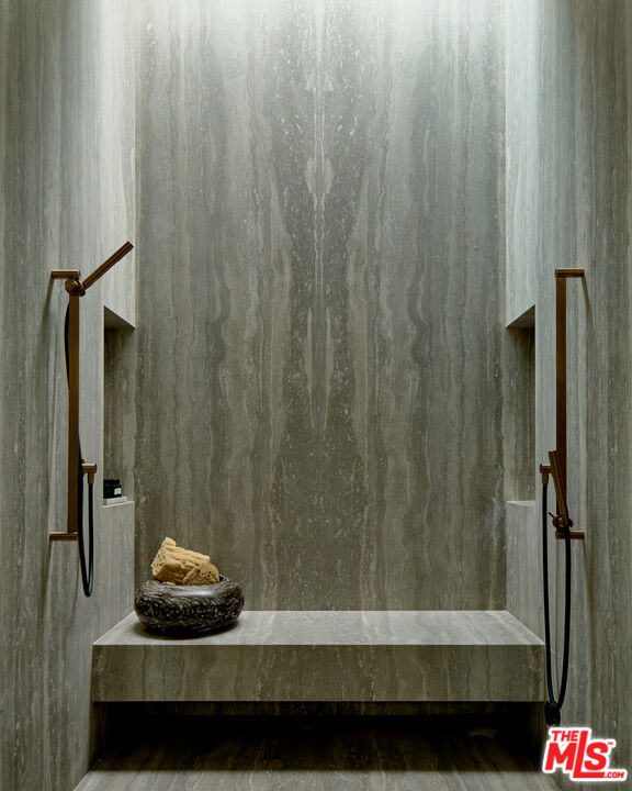 MLS #25589851 image #19