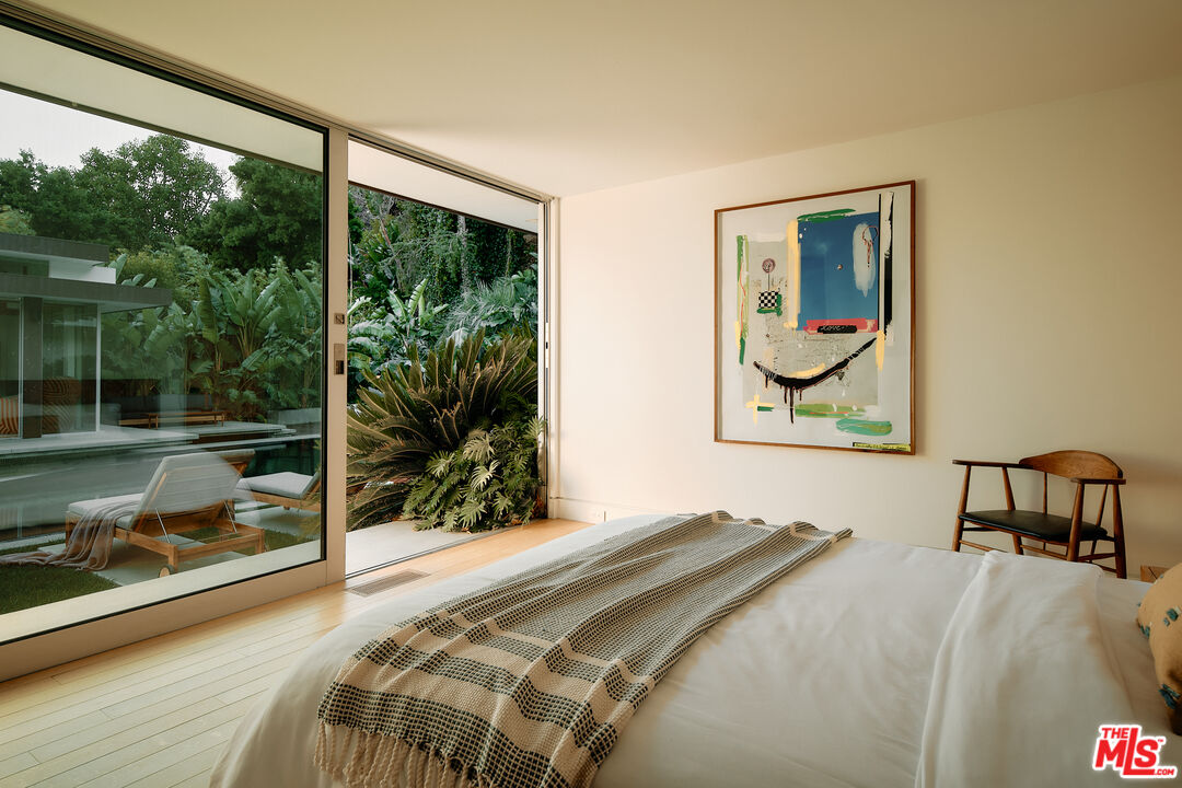 MLS #25589851 image #21