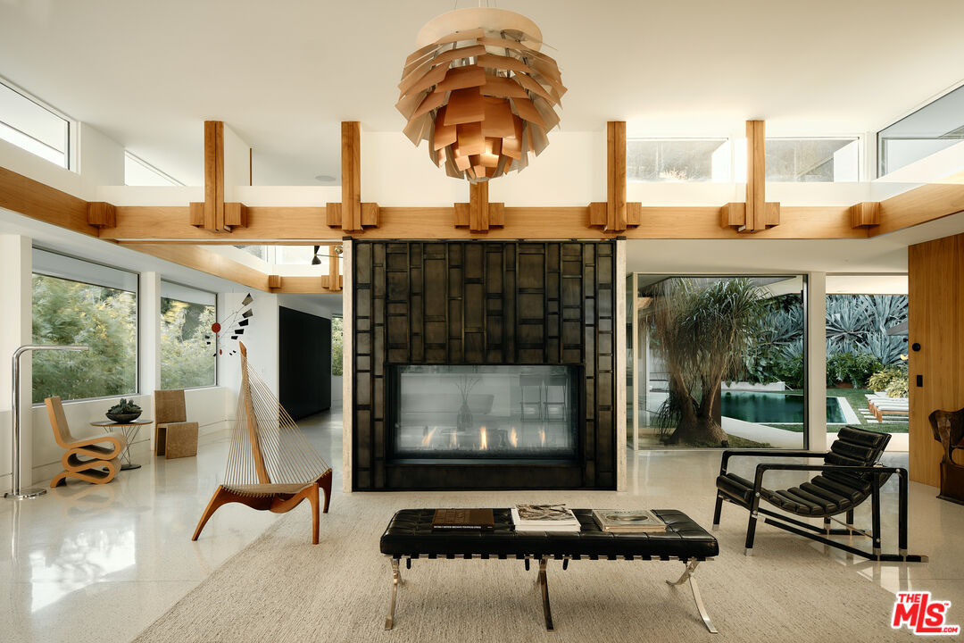 MLS #25589851 image #8