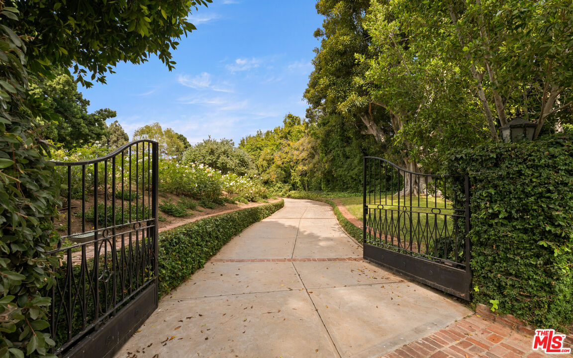 MLS #25590067 image #9