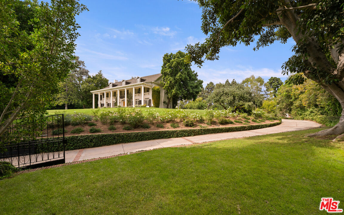 MLS #25590067 image #1