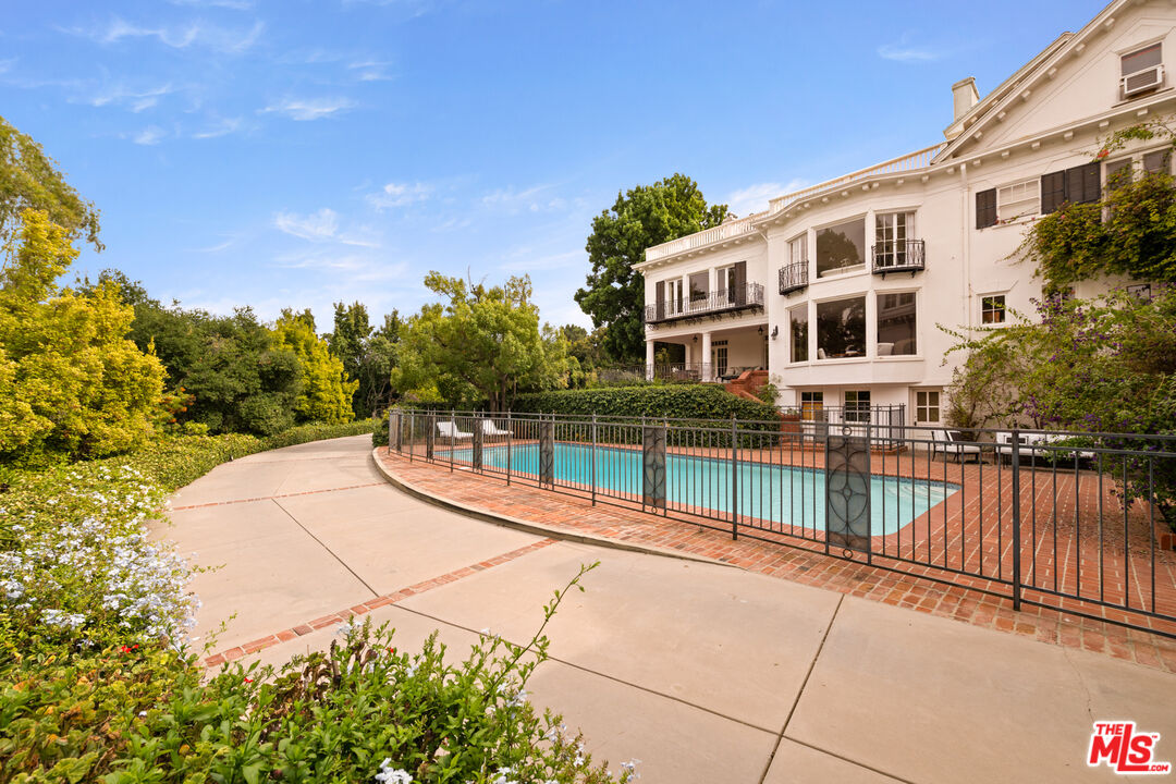 MLS #25590085 image #9