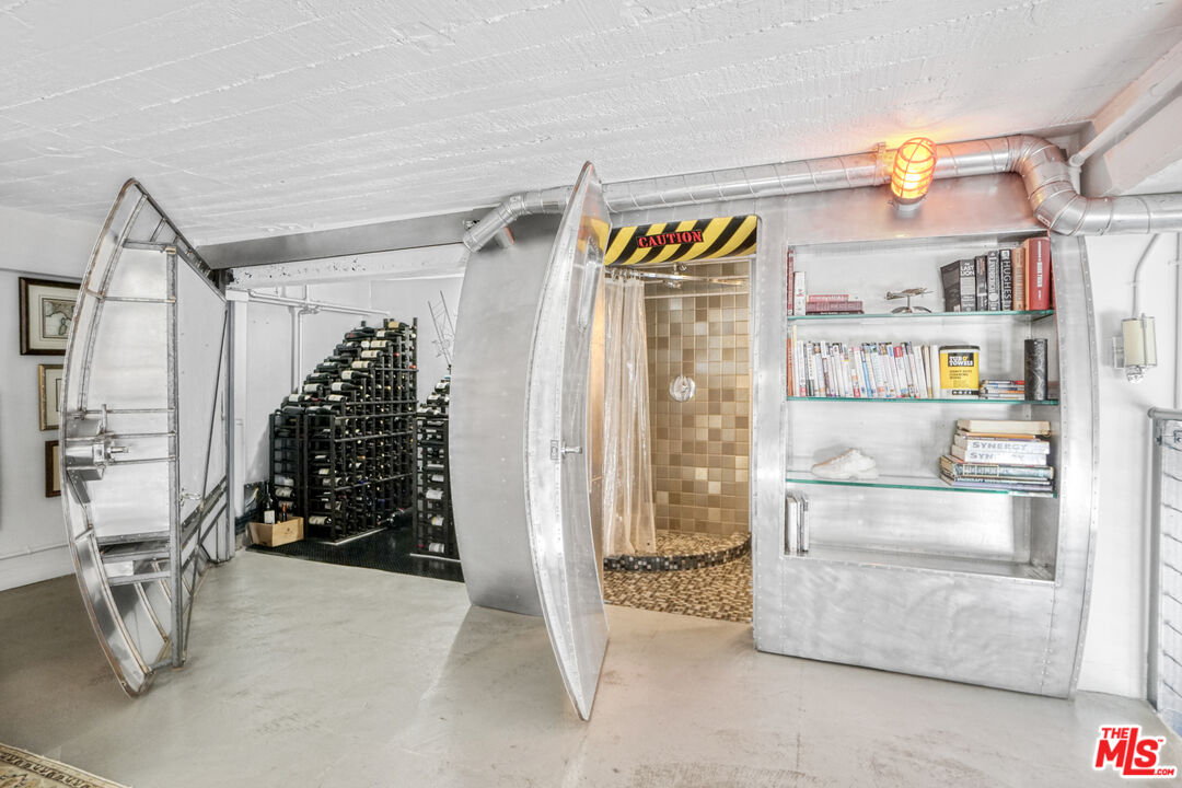 MLS #25590161 image #23